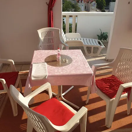 Apartment & Zlatica Hvar *