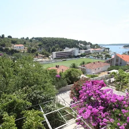 شقة & Zlatica Hvar هفار