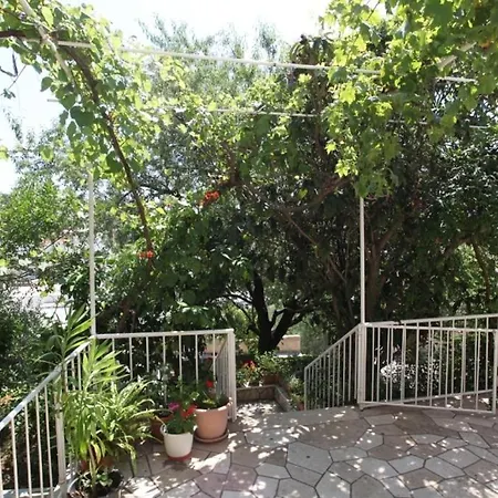 & Zlatica Hvar Apartment
