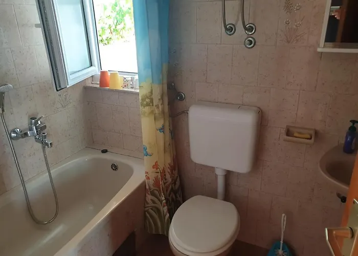 & Zlatica Hvar 아파트 *