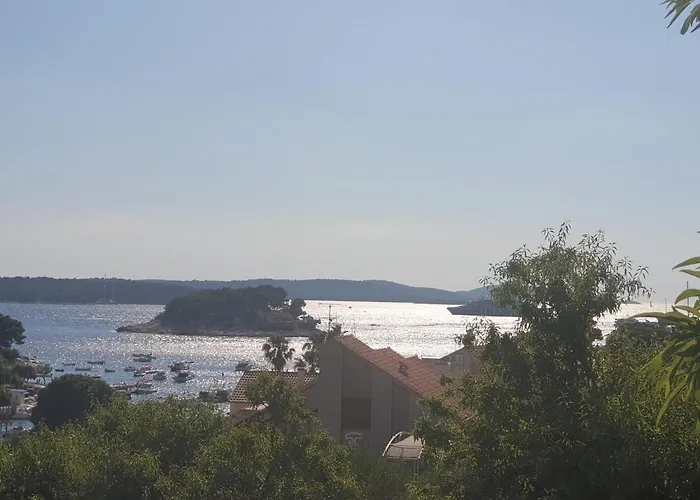 & Zlatica Hvar 아파트 흐바르